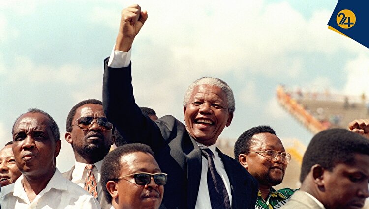 ۳۰ از سقوط آپارتاید و پیروزی ماندلا گذشت | چگونه نظامی که اکثر مردم را غیرخودی کرده بود، از بین رفت؟