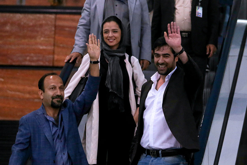 استقبال مردم از برگزیدگان ایرانی جشنواره کن 2016