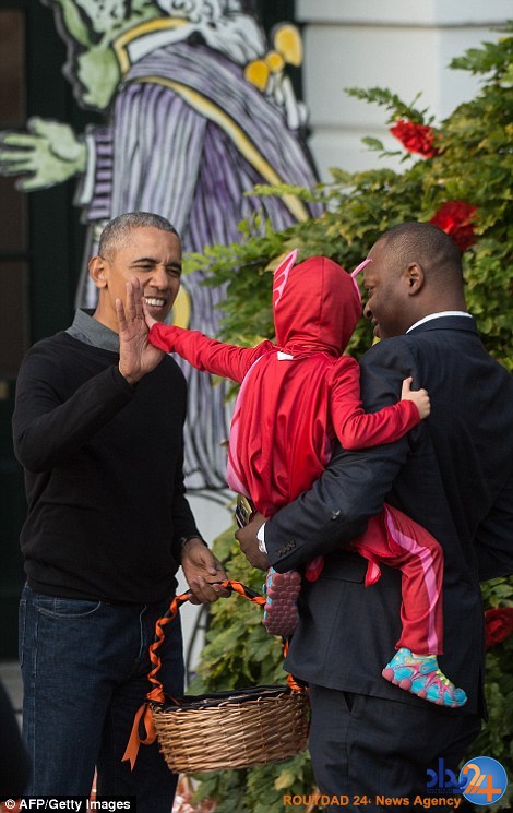 میشل و باراک اوباما میزبان میهمانی هالووین کودکان در کاخ سفید (تصاویر)
