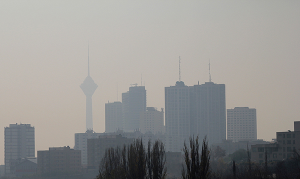 وضعیت هوای تهران اضطراری شد