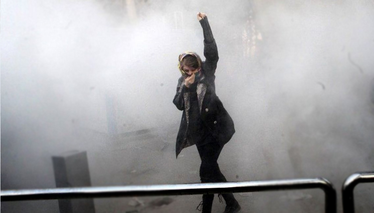 چرا اصلاحات بیش از انقلاب در ایران جواب می‌دهد؟