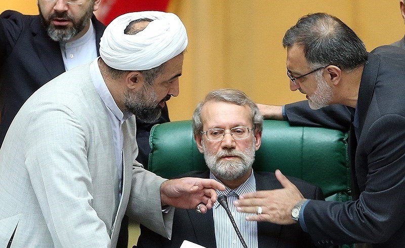 علیرضا زاکانی، جدید ترین رقیب لاریجانی برای ریاست مجلس یازدهم!