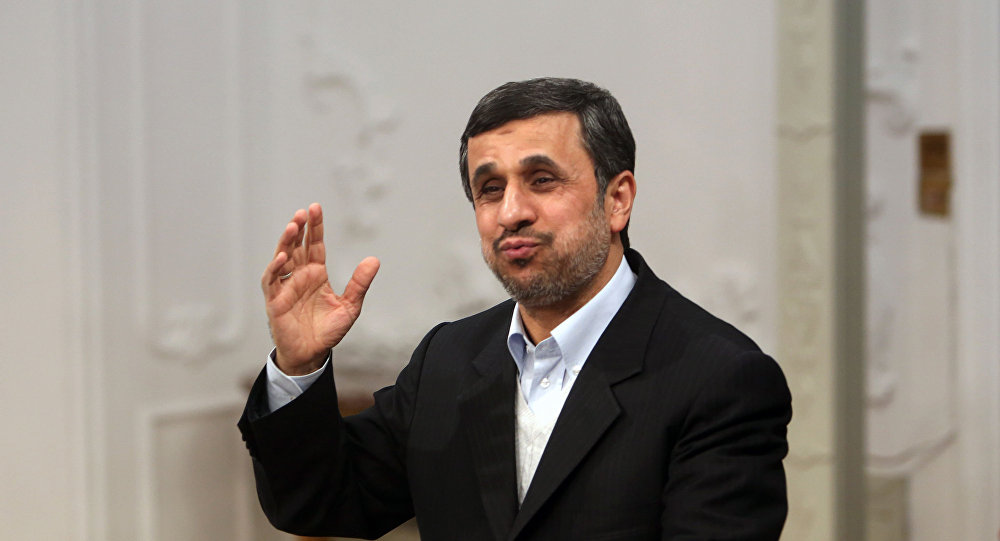 نصیحت توییتری احمدی‌نژاد خطاب به ماکرون + تصویر