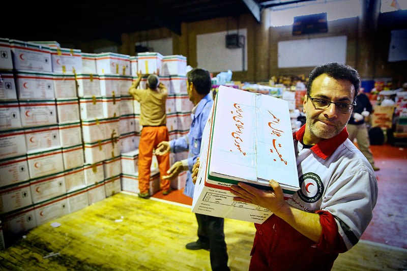 ۴ هزار بسته غذایی به مناطق زلزله زده کرمانشاه ارسال شد