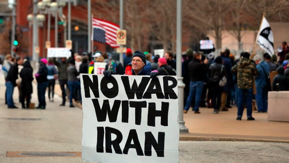 تظاهرات مردم آمریکا در محکومیت ترور سپهبد سلیمانی +عکس
