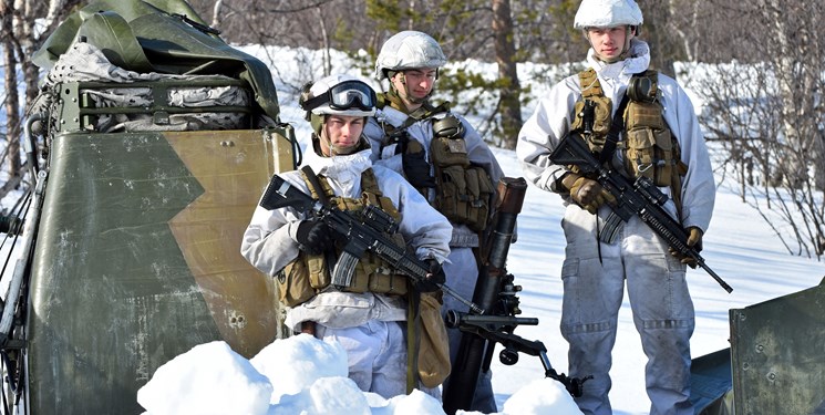 آمریکا ۲۰ هزار نظامی نزدیک مرز‌های روسیه مستقر می‌کند
