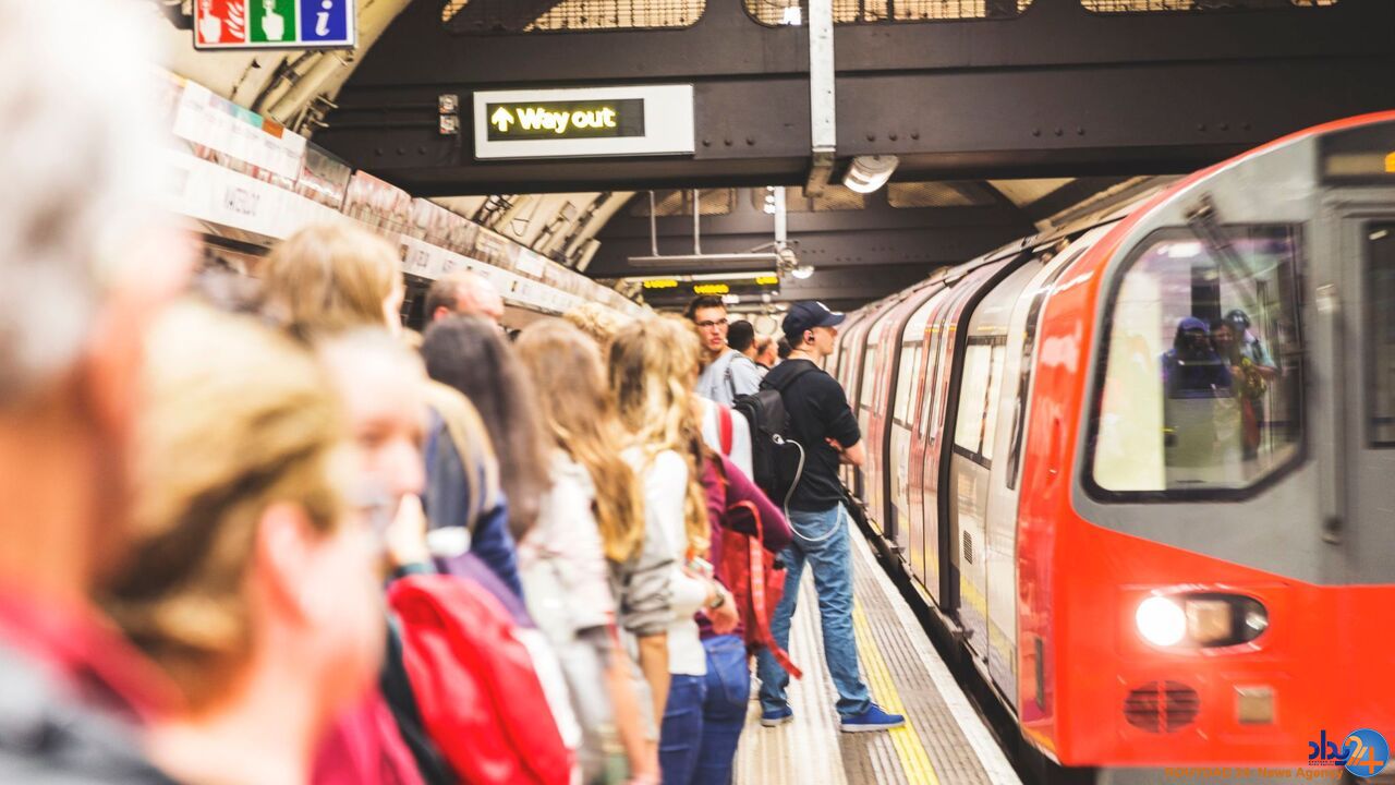 نگرانی از مترو سواری ویروس کرونا در لندن