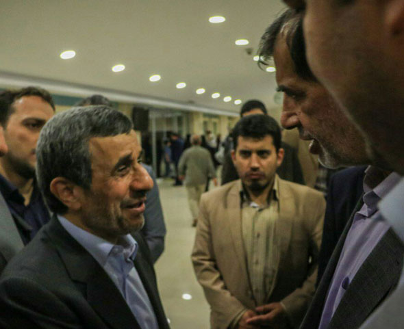 احمدی نژاد در آغوش باهنر: ائتلاف های جدید برای انتخابات مجلس یازدهم
