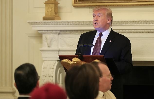برگزاری مراسم افطار در کاخ سفید با سخنرانی ترامپ