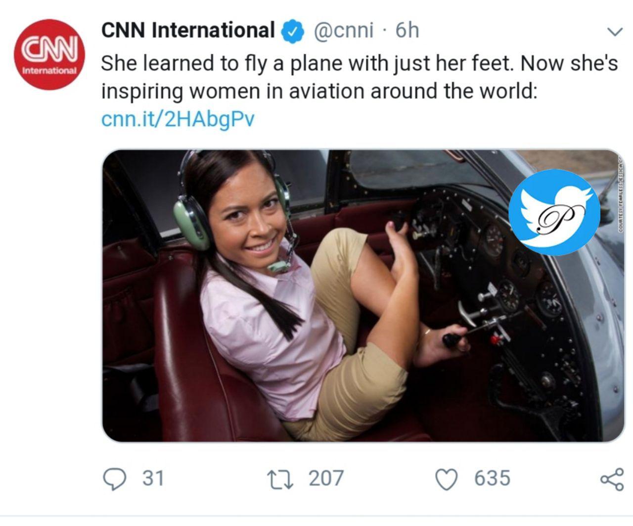 خلبانی یک زن بدون دست خبرساز شد! +عکس