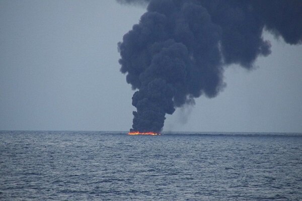 انفجار یک تانکر در دریای خزر