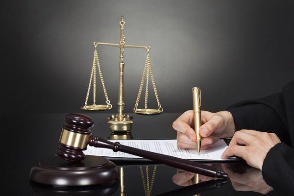 وصول تعرفه‌های وکالت قانونمند می‌شود/ تلاش برای رفع ابهام در نحوه پذیرش آزمون وکلا