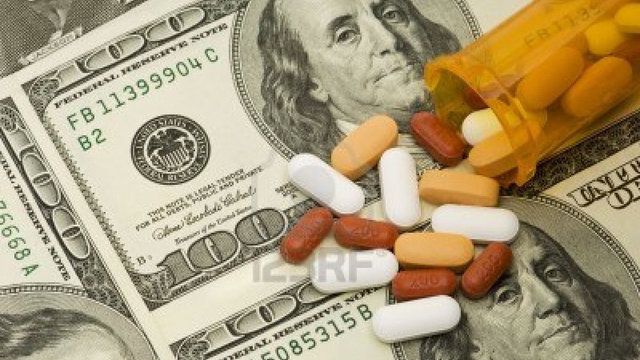 اولویت دارو برای ارز دولتی/تغییر نرخ ارزِ دارو فعلا به صلاح نیست