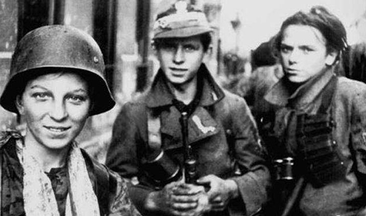 اقدامات مهم انجمن پیشاهنگی لهستان در جنگ جهانی دوم