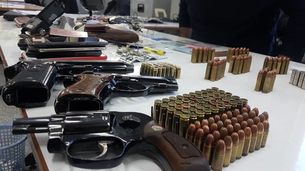 چالش قوانین برای مراجعه مالباختگان خرید سلاح غیرمجاز به پلیس