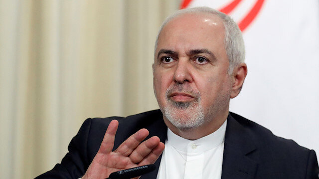 ظریف: آمریکا به در و دیوار می‌زند تا مانع فروش نفت ایران شود