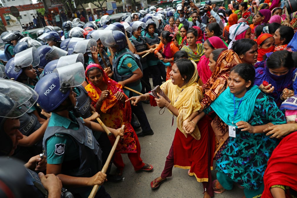 تظاهرات و اعتصاب کارگران صنعت پوشاک بنگلادش