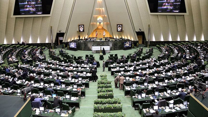 مجلس یازدهم مجلس احمدی‌نژادی‌هاست؟