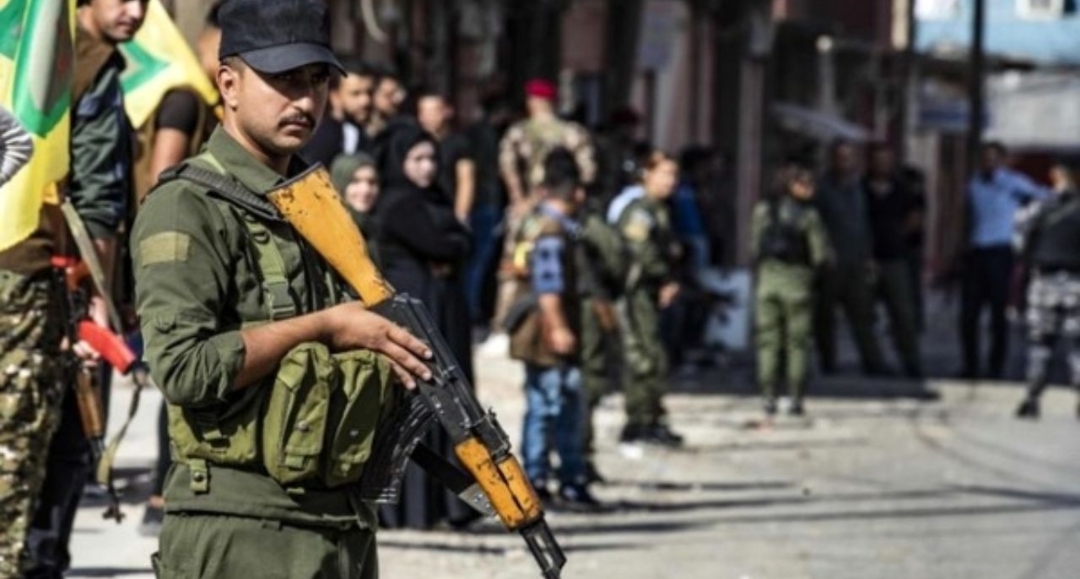 رویترز: با آغاز حمله ترکیه، کرد‌های سوریه عملیات خود علیه داعش را پایان دادند