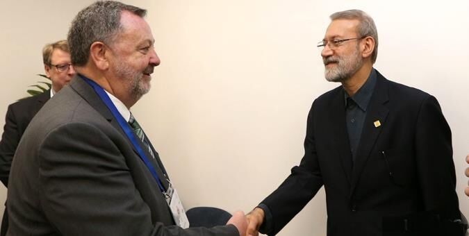 رئیس مجلس شورای اسلامی از بازگشایی سفارت ایرلند در ایران استقبال کرد