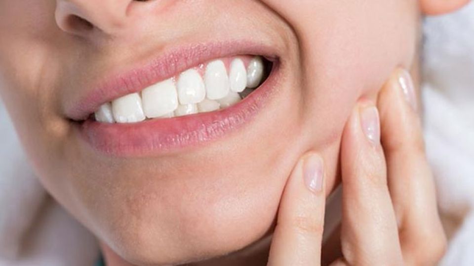 درمان دندان‌درد با ۵ روش سریع خانگی