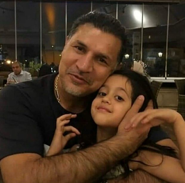 علی دایی در کنار دخترش +عکس