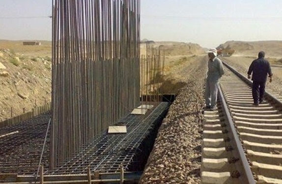 ۳۰۰ میلیون دلار از صندوق توسعه ملی برای راه آهن زاهدان چابهار