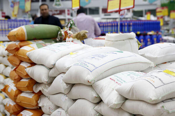 افزایش نوسانات قیمت برنج در بازار شب عید