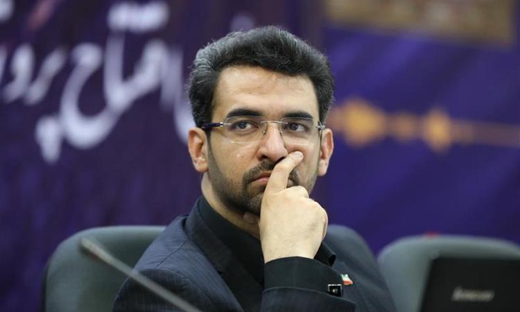 مصوبه کمیسیون تلفیق برای افزایش مالیات اپراتور‌ها/ آذری جهرمی: مجلس مخالفت کند