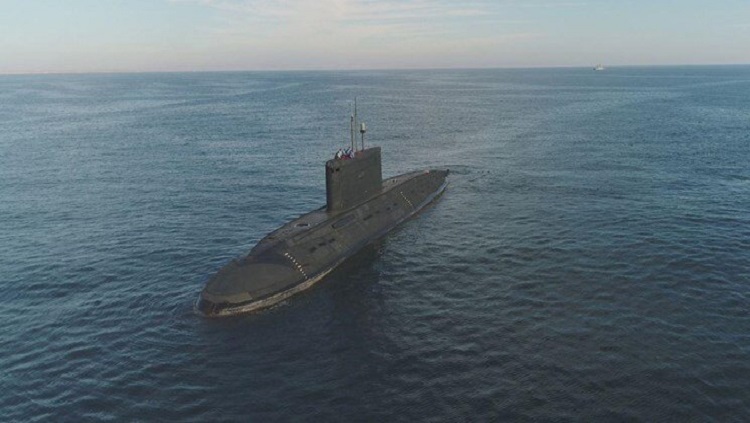 زیردریایی ایران در خلیج فارس