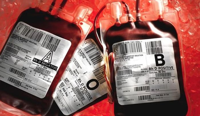 تزریق خون و  انتقال کرونا