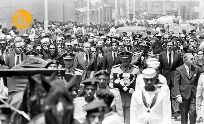 مراسم تدفین محمدرضا شاه پهلوی