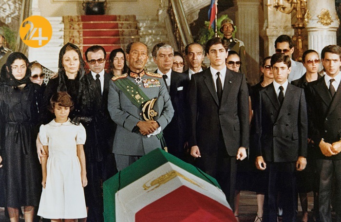 مراسم تدفین محمدرضا شاه پهلوی