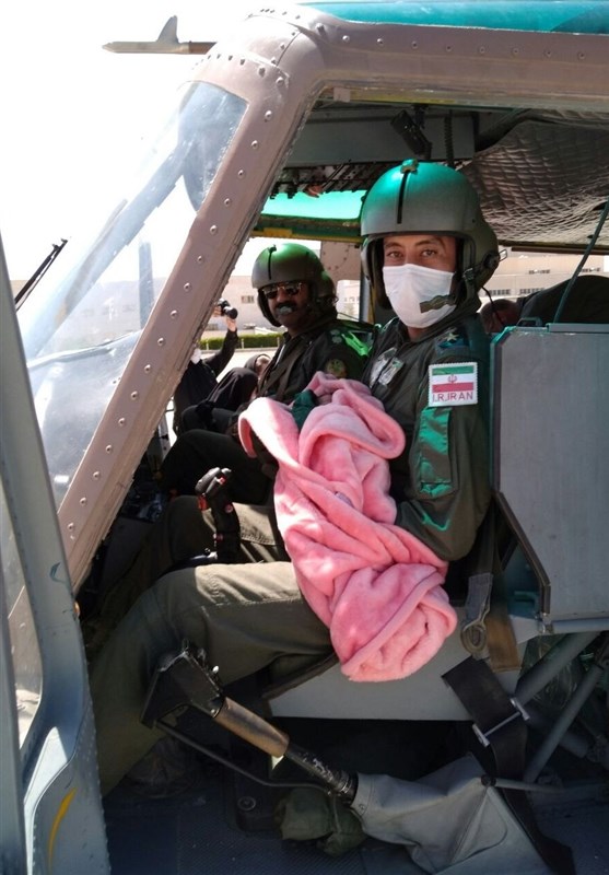 این نوزاد زنجانی در بالگرد امداد ارتش در آسمان متولد شد+ عکس