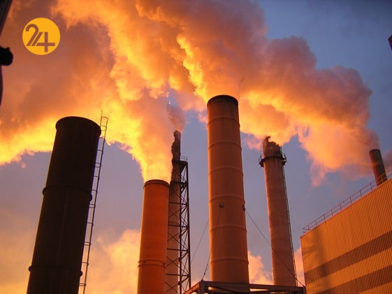سهم ۱۸ درصدی کارخانه‌ها در انتشار ذرات معلق/ اخطار به بیش از ۲ هزار کارخانه تولید آلاینده
