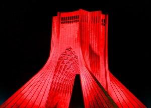 روبان قرمزی که شهر تهران را پوشاند