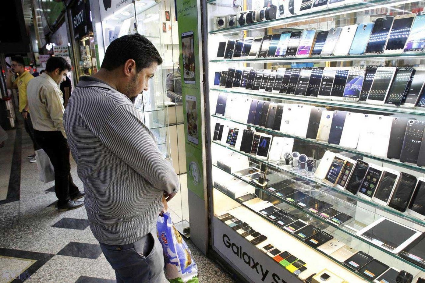 عوارض کرونا موبایل فروشان بوشهری را به اتاق اصناف کشاند