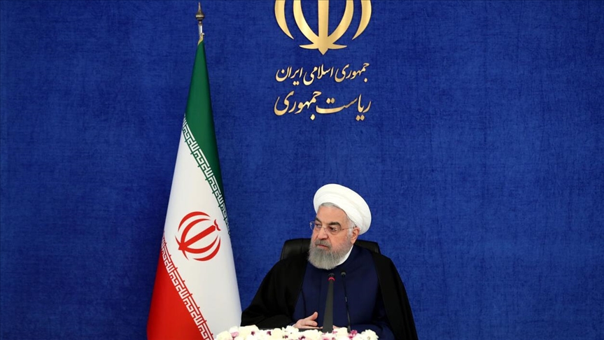 روحانی: نمی‌توانیم منتظر واکسن داخلی باشیم