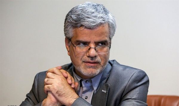 محمود صادقی: اگر میزان حضور مردم در انتخابات بیش از ۵۵ درصد باشد، اصولگرایان شانس پیروزی ندارند