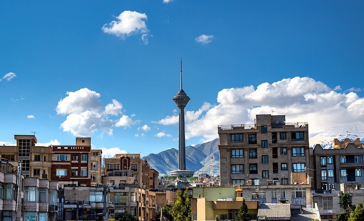 کیفیت هوای تهران در فروردین ماه چند روز مطلوب بود؟