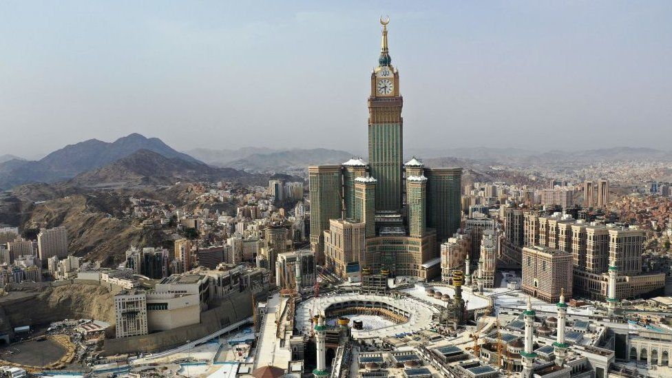 دستور جدید عربستان: کاهش صدای بلندگوها در مساجد