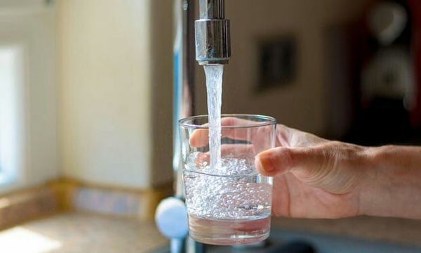 بررسی وضعیت آب شرب اهواز