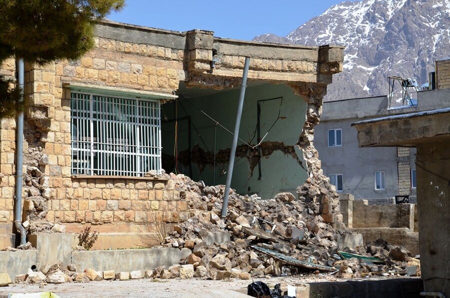 مصدومیت ١٠ نفر در زلزله قوچان