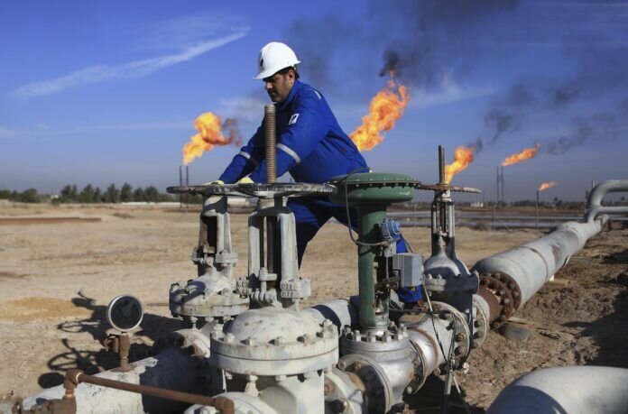 ادعای رویترز درباره توافق نفتی میان ایران و ونزوئلا