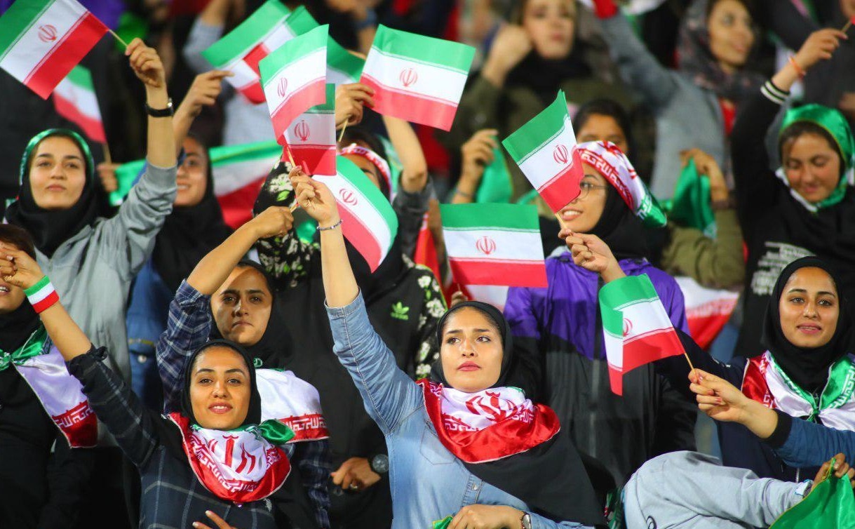 حضور زنان ایرانی در ورزشگاه