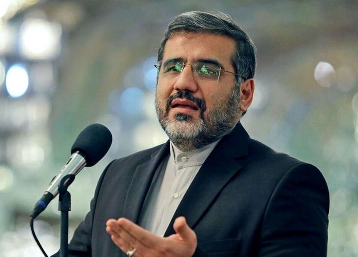 وزیر ارشاد: یک میلیون نفر از خارج برای حضور در کنسرت‌ها به ایران آمدند!