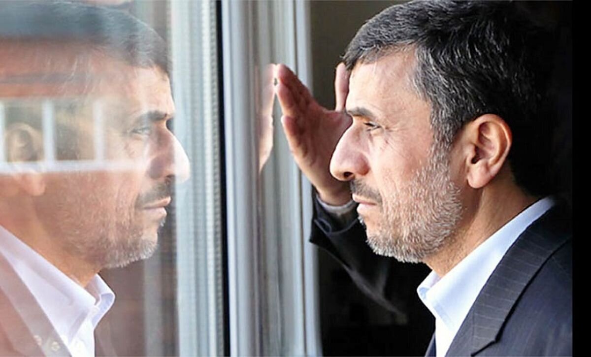 چرا احمدی نژاد سکوت کرد؟