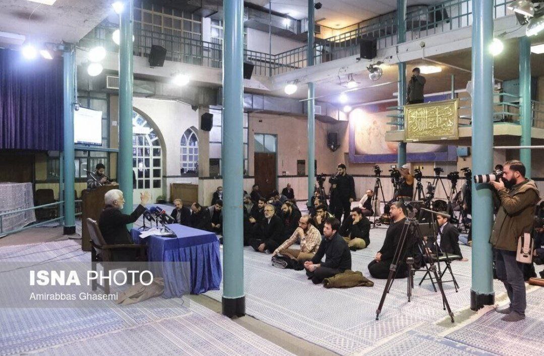 تصاویری عجیب از سخنرانی سعید جلیلی در مسجد جماران