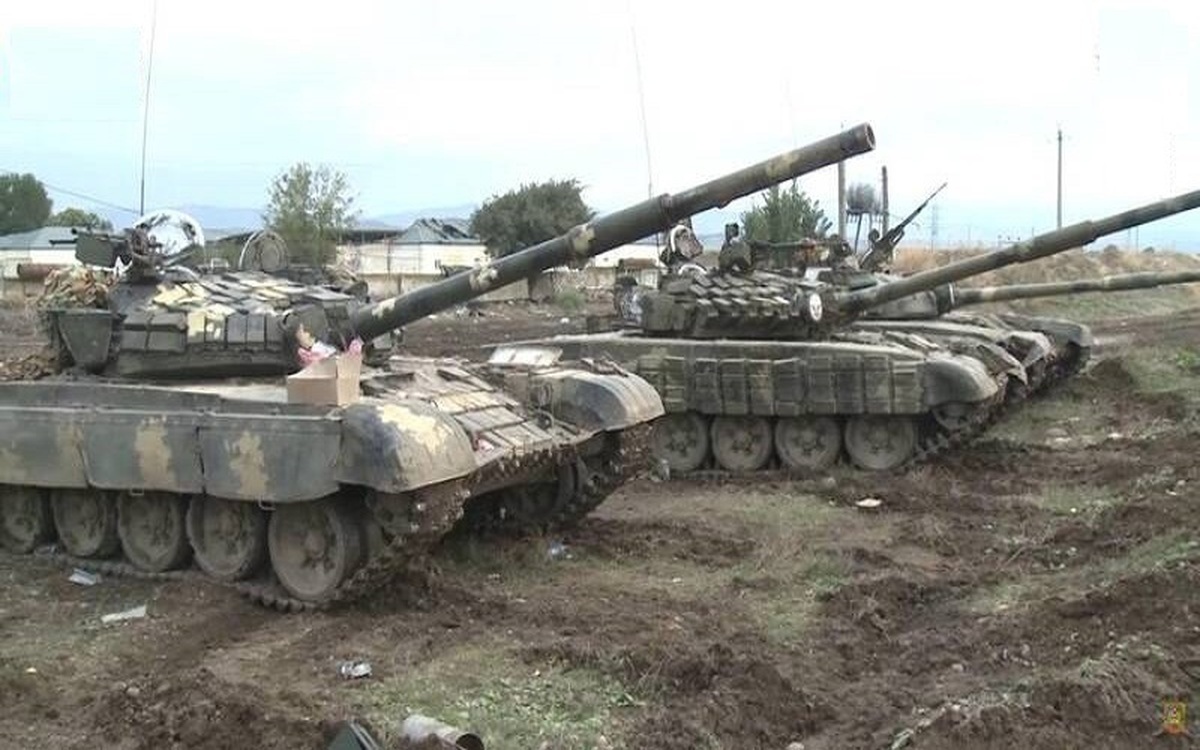 حرکت تجهیزات توپخانه‌ای آذربایجان به سمت مرز ارمنستان!