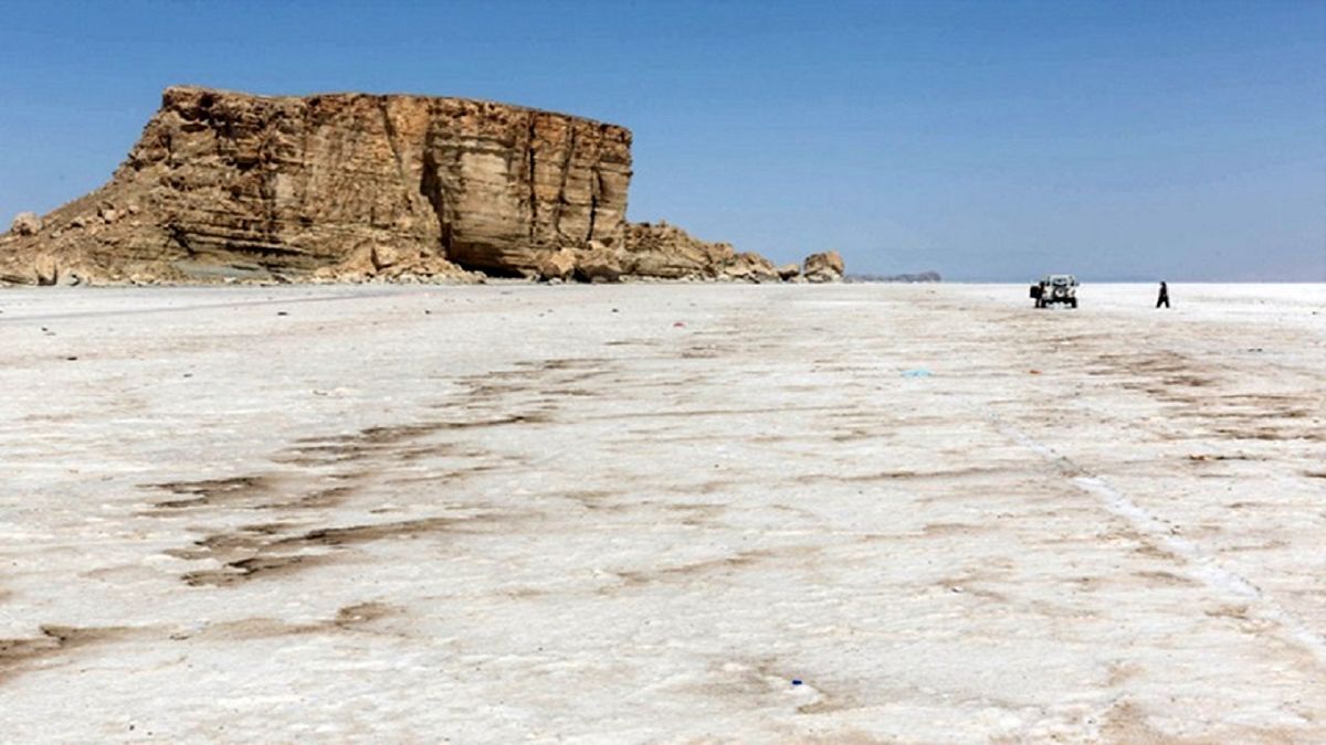 توضیحات یک مقام سازمان محیط‌زیست درباره وضعیت نگران‌کننده دریاچه ارومیه؛ ستاد احیا چه کرد؟